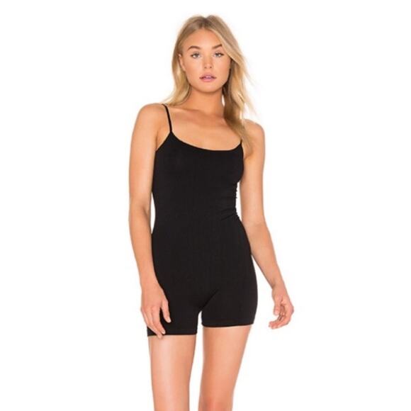 Free People One To Watch Romper Size Medium Black Ribbed Knit Scoop Neck - Picture 4 of 9